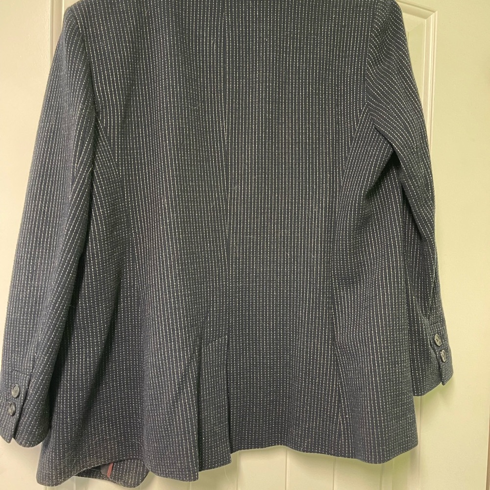 LOFT Women's Navy Pinstripe Blazer - Picture 6 of 6